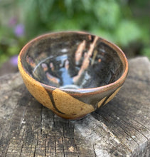 Load image into Gallery viewer, Minoru Ueda - Bowl
