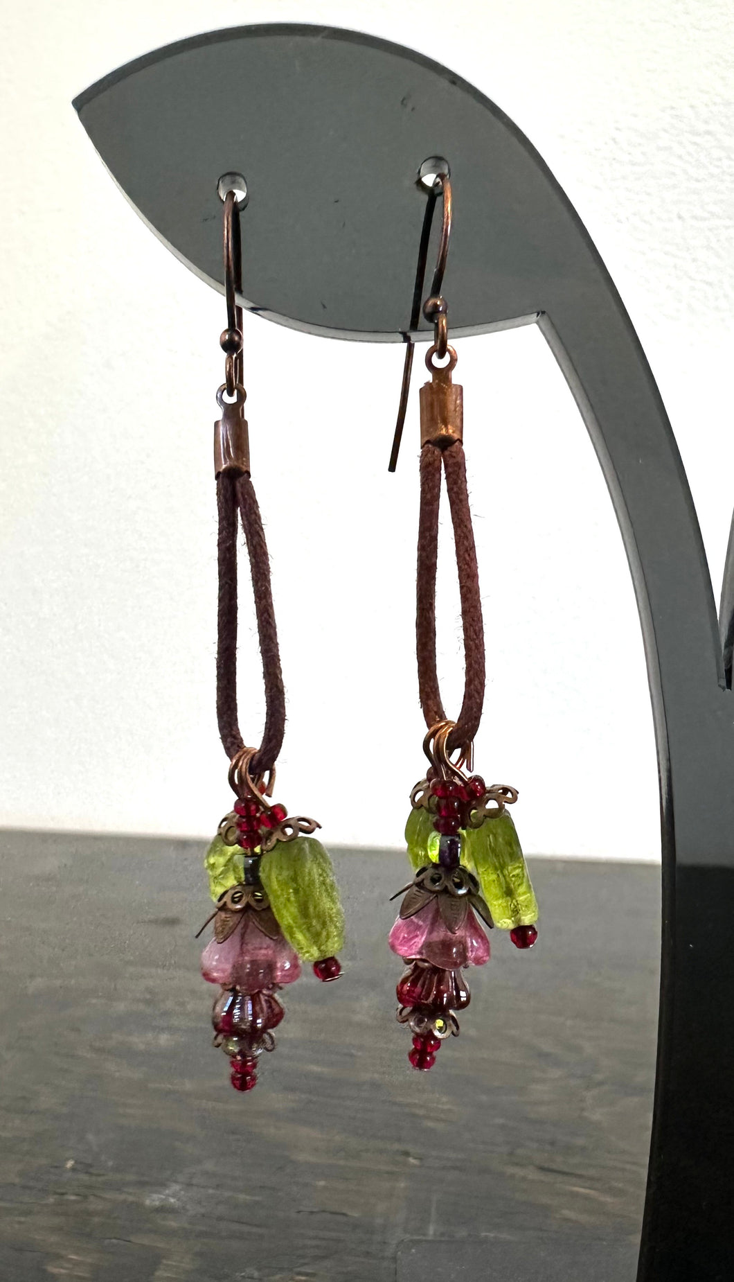 Valerie Unruh - Earrings New Bell PKRD