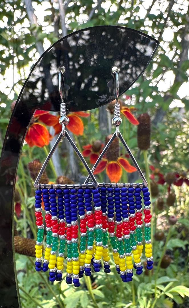 Karen Risbey - Blue, Red, Green, Yellow Triangle Fringe MET105