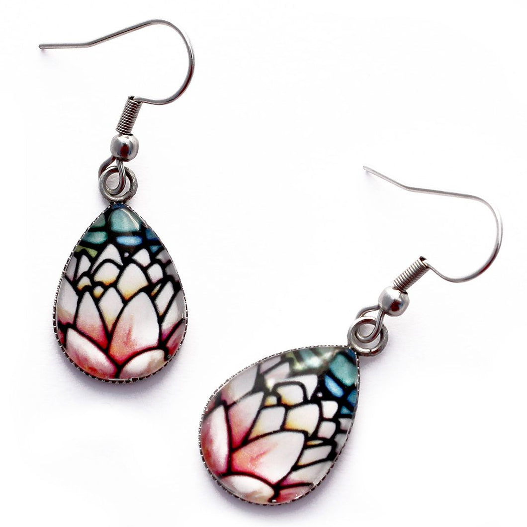 Kathy Lycka - Earrings Teardrop Lotus
