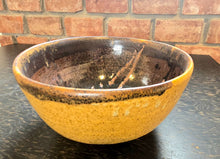 Load image into Gallery viewer, Minoru Ueda - Bowl, Ceramic
