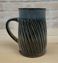Load image into Gallery viewer, Elan Muir - Prairie Storm Tankard
