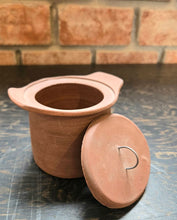 Load image into Gallery viewer, Juliana Rempel - Jar Sugar Clay, Ceramic
