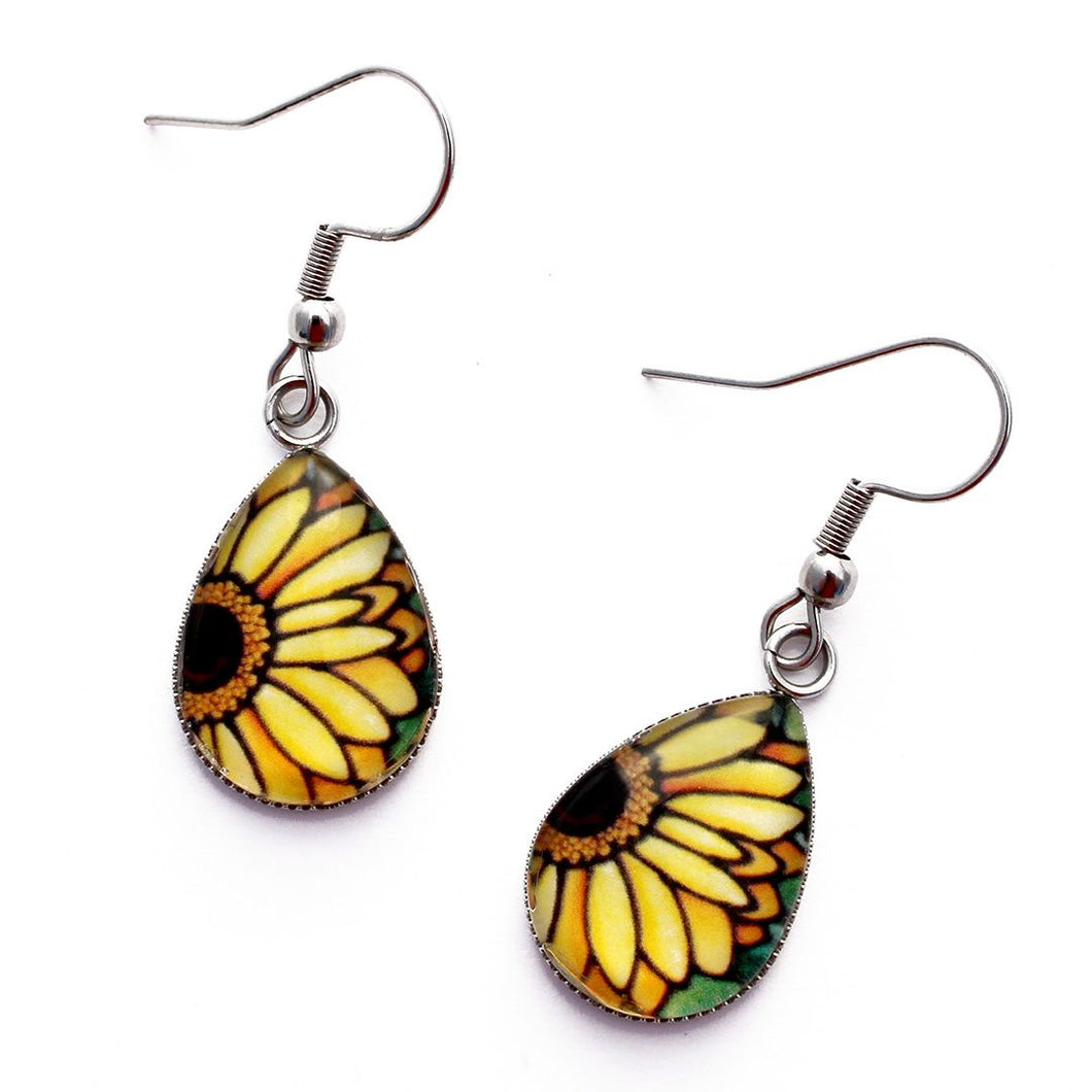 Kathy Lycka - Earrings Teardrop Yellow Daisy